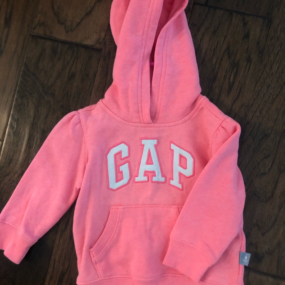 Gap Hoodie